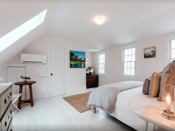 Stunning Barnstable Home Steps from the Beach - Perfect for Large Groups